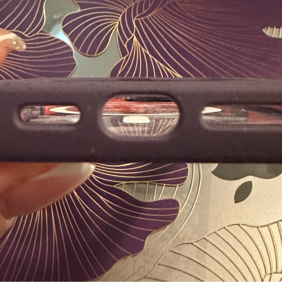 Cute penguin in snow iPhone 14 Pro Max - Picture 4 of 6